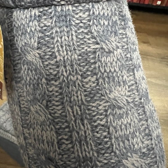 NWT MUK LUKS Leigh Cable Knit Women's Pull on Slipper Bootie Purple Sz L - Picture 12 of 12